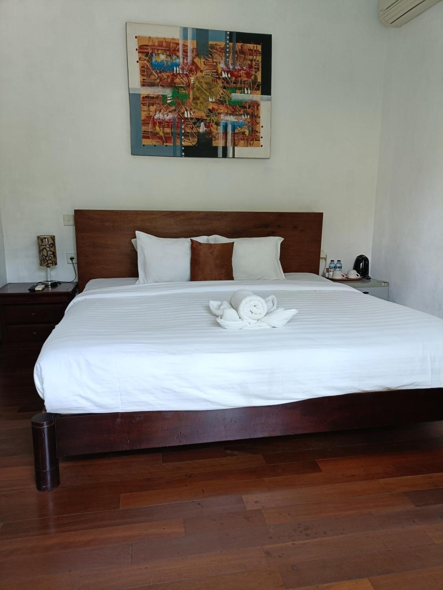 Ngetis Home Stay Sanur  Exterior photo